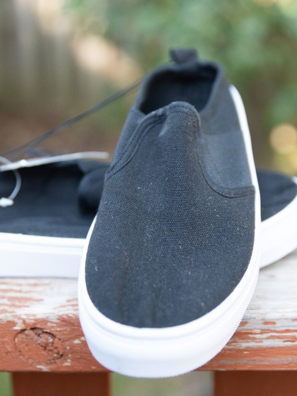 Black canvas slip-on sneakers brand Sole Mates Size 6 New With Tagg
